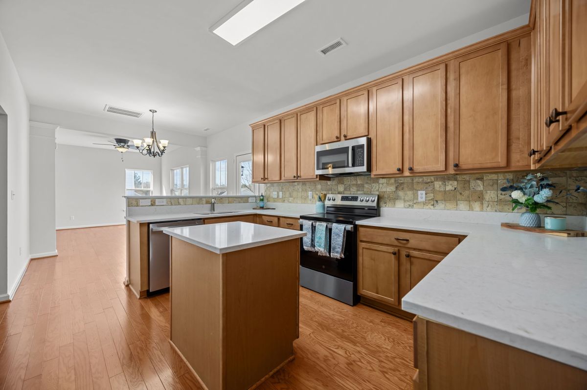 Just Sold! N. Raleigh&nbsp;Home